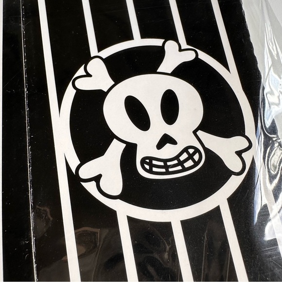 Cardboard Popcorn Containers Party Favor Boxes with Skulls Set of 2-12 total - Picture 3 of 7